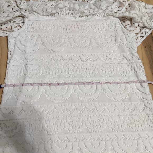 EUC! Lilly Pulitzer Women's Lyra Dress Resort White Lace Cold Shoulder Size S - Picture 5 of 13